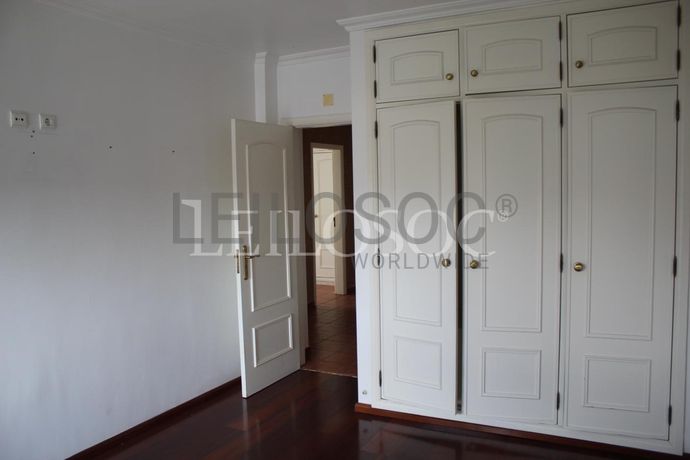 Apartamento T5
