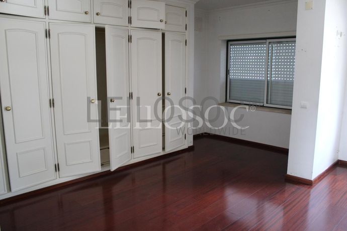 Apartamento T5