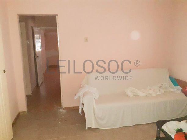 Moradia V3 + Anexos + Logradouro · Anadia