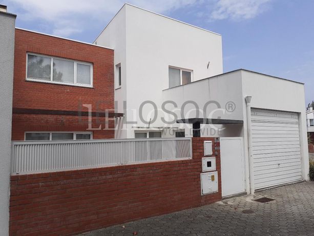 1/2 Moradia V3 · Ovar