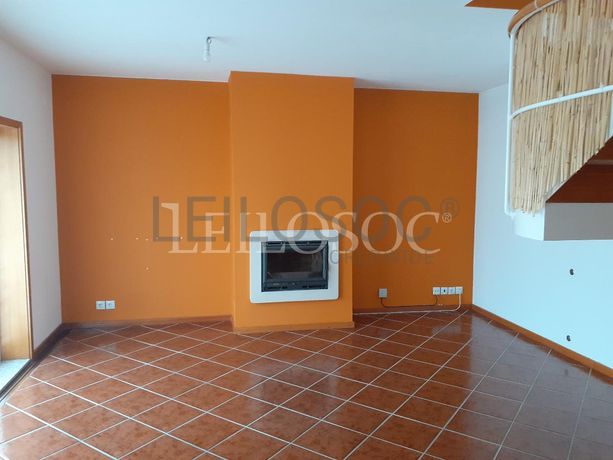 1/2 Moradia V3 · Ovar