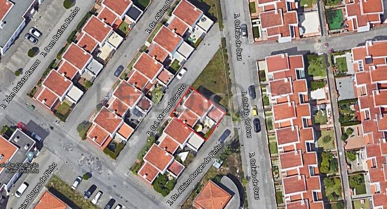 1/2 Moradia V3 · Ovar