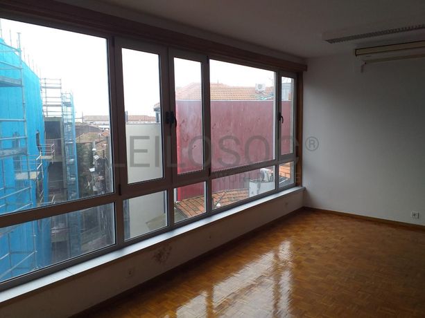 Escritório · Porto