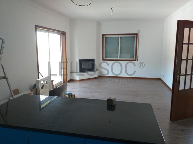 Apartamento T3 + Garagem · Santo Tirso