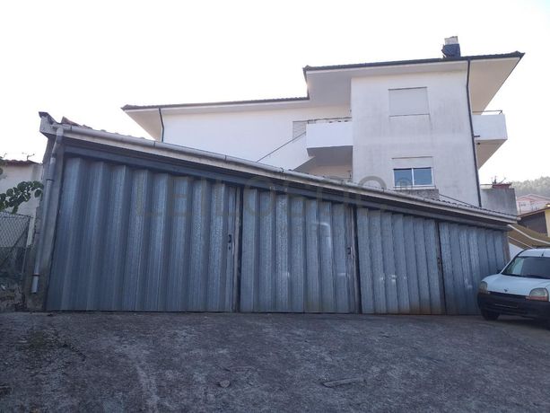 Apartamento T3 + Garagem · Santo Tirso