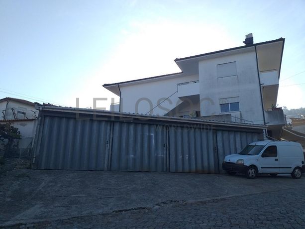 Apartamento T3 + Garagem · Santo Tirso