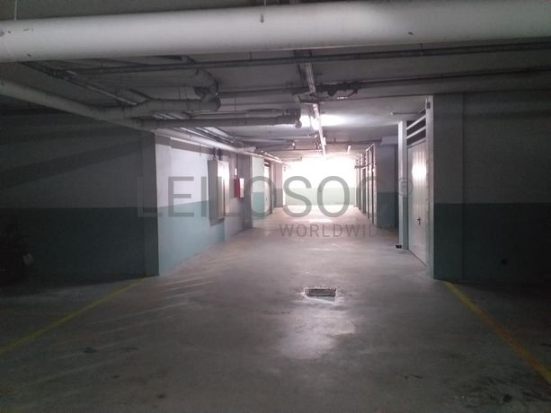 Apartamento T2+1 c/ Garagem · Vila Nova de Gaia