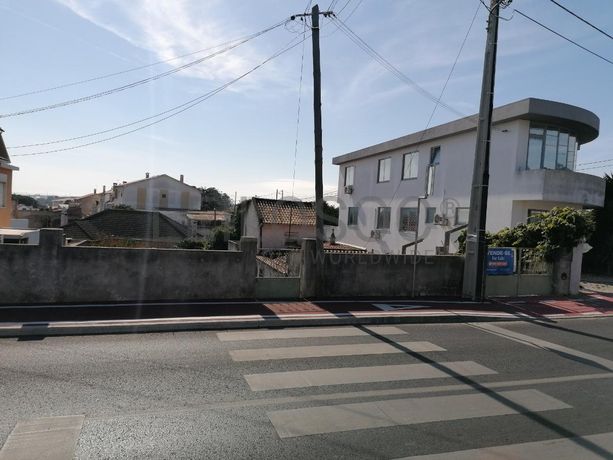 Lote para Construção · Almada