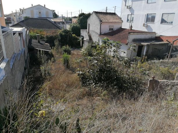 Lote para Construção · Almada