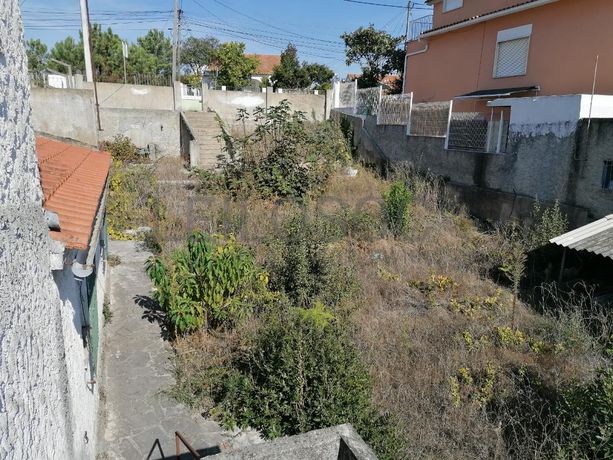 Lote para Construção · Almada
