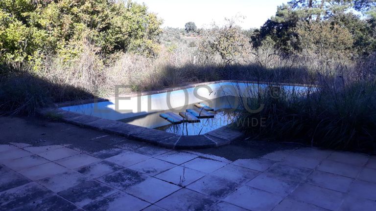 Moradia V2 com Terreno · Ferreira do Zêzere, Santarém