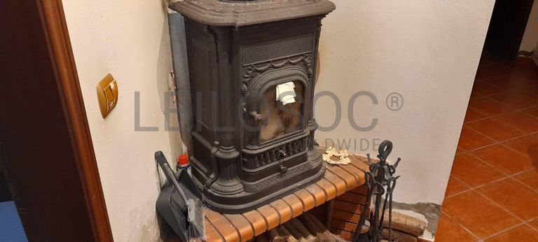 Direito à Meação · Moradia V3 com Garagem · Torres Vedras