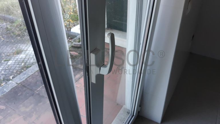 Moradia V4 + Terreno · Cantanhede