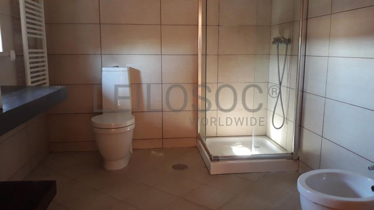 Moradia V4 + Terreno · Cantanhede