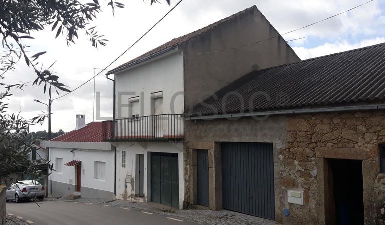 Moradia V3 com Garagem · Castelo Branco