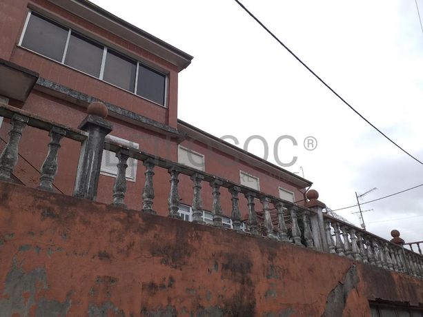 LEILÃO SUSPENSO · Quinhão Hereditário · Gondomar