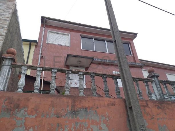 LEILÃO SUSPENSO · Quinhão Hereditário · Gondomar