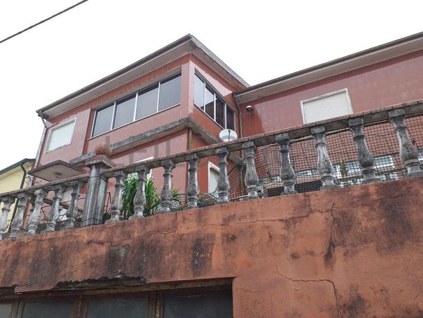 LEILÃO SUSPENSO · Quinhão Hereditário · Gondomar