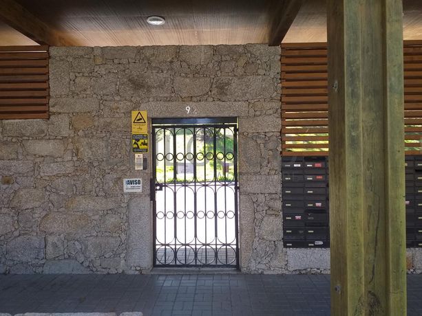 Moradia V4 em Condomínio Fechado