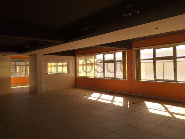 Armazém Industrial · Cortegaça