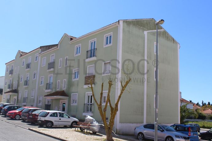 Apartamento T2 · Azeitão, Setúbal