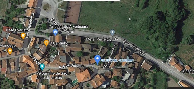 Moradias p/ Recuperação · Santa Comba Dão