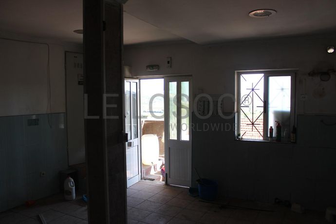 2 Edifícios · Amadora