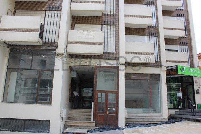 Loja · Costa da Caparica - Almada