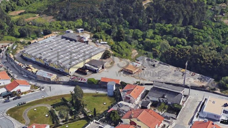 Matosinhos · Propriedade com 18 674,00m2