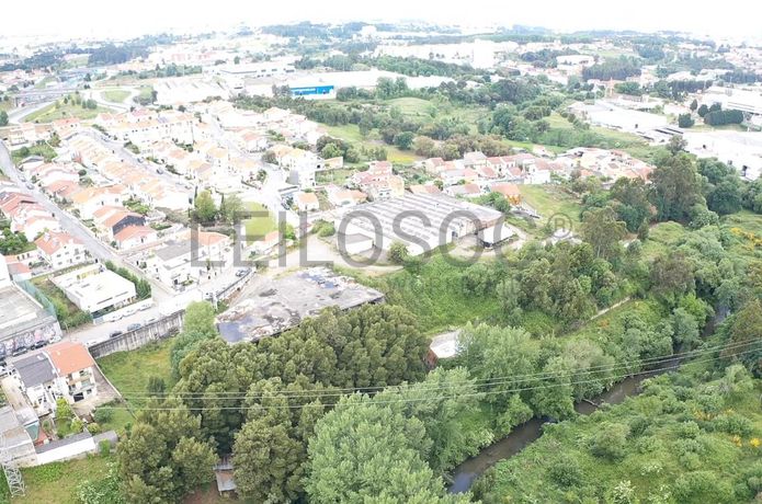 Matosinhos · Propriedade com 18 674,00m2