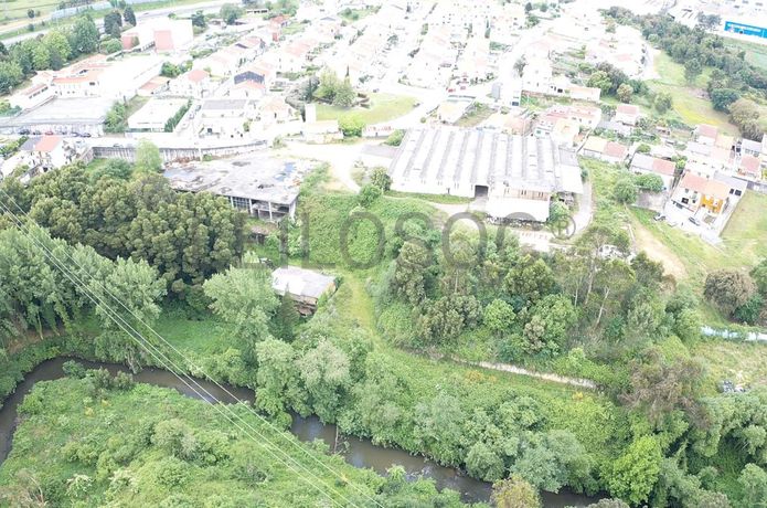 Matosinhos · Propriedade com 18 674,00m2