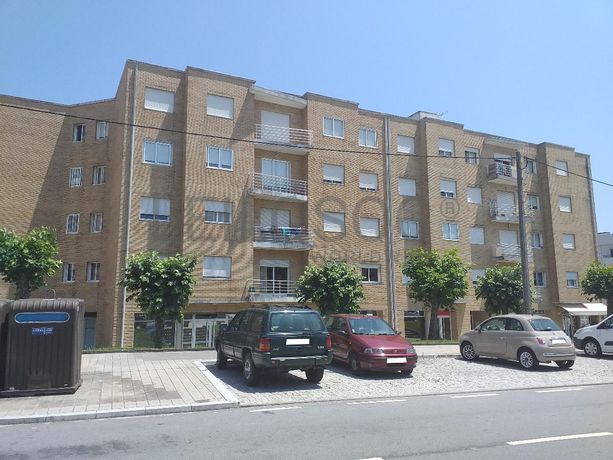 Lugar de Garagem · Fânzeres, Gondomar