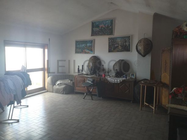 Proporção de 38/288 de Moradia V4 · Gondomar