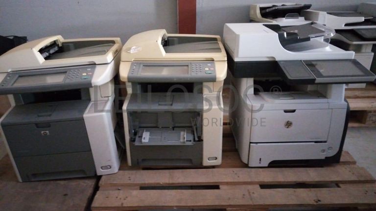 Material Informático ·