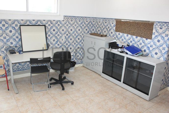 Cenários · Equipamento de Escritório · Material Informático · Diversos