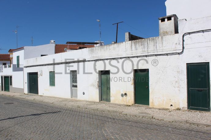 Edifício · Campo Maior