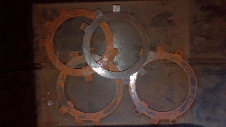 Peças e Acessórios ·