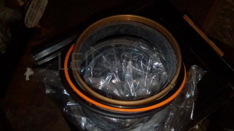 Peças e Acessórios ·