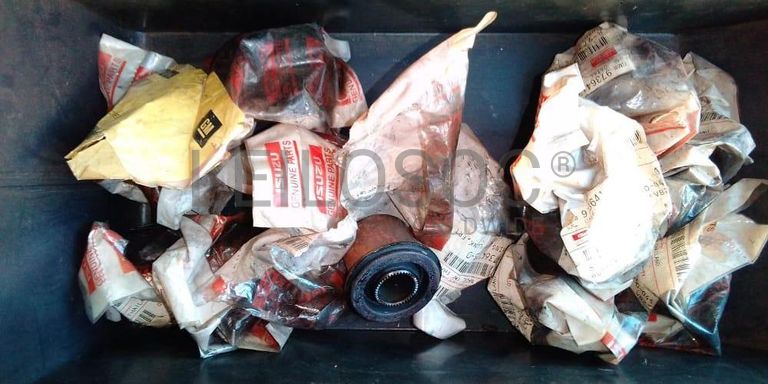 Peças e Acessórios ·