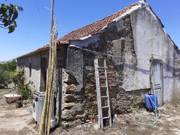 Quinhão Hereditário · Torres Vedras