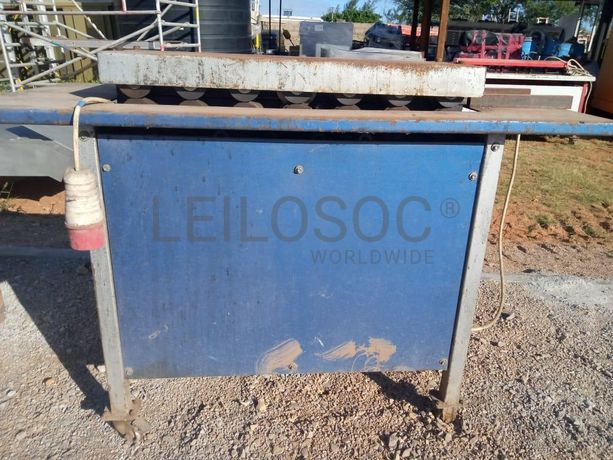 Máquina de trabalhar ferro ·