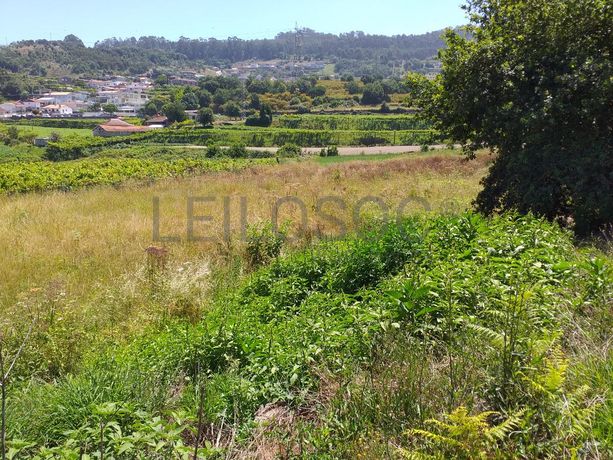 1/8 de Terrenos · Santo Tirso