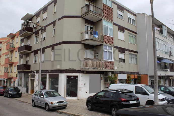 Apartamento T2 · Seixal