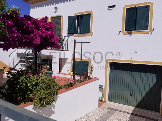 Moradia V3 c/ Logradouro · Vila Viçosa