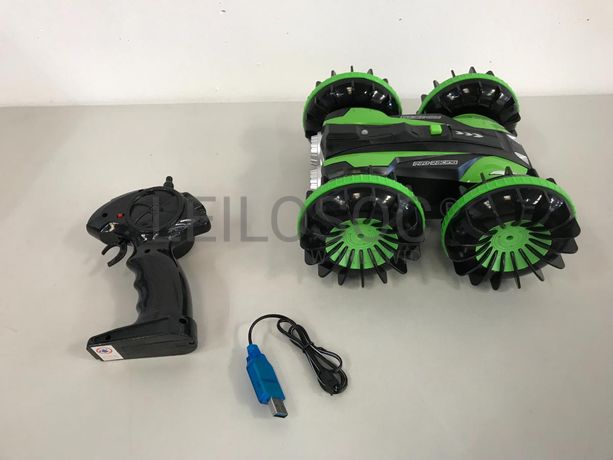 Veículo Anfíbio telecomandado