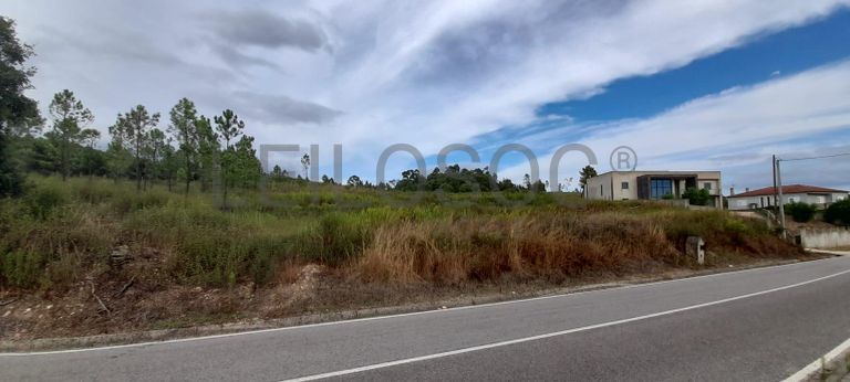 1/2 de Lote para Construção · Sardoal