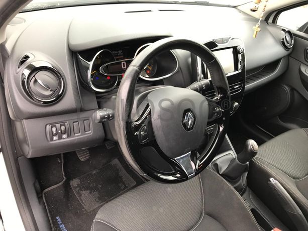 Renault Clio IV Sport Tourer 1.5 DCI