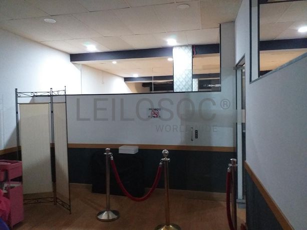 Proporção de 1/2 de Estabelecimento Comercial · Gondomar