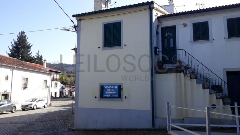 Moradia V3 · Fundão