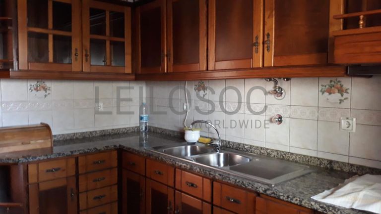 Moradia V3 · Fundão